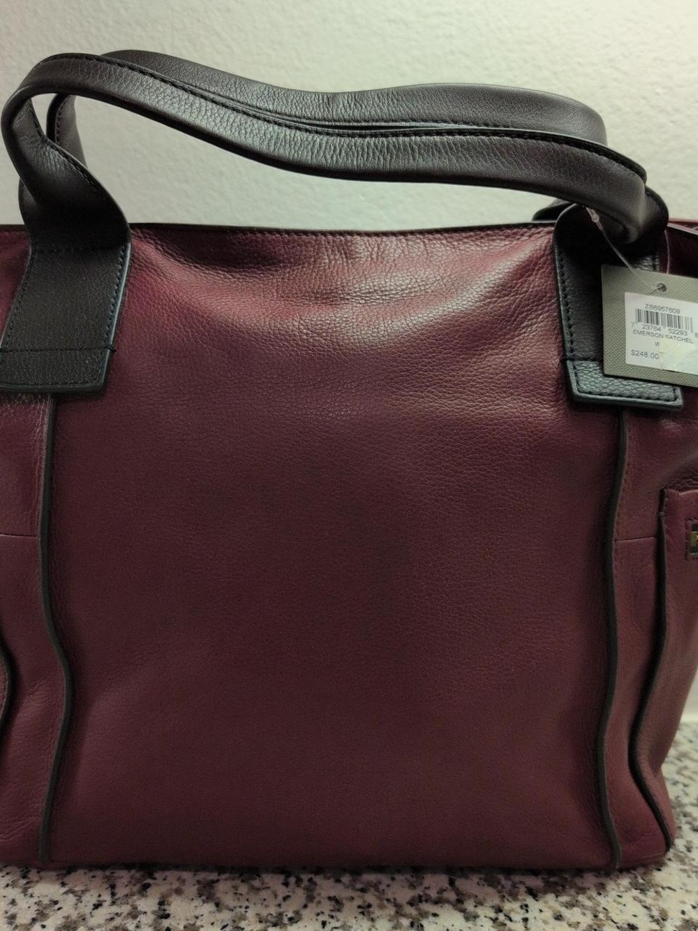 Fossil burgundy leather bag with detachable and adjustable strap. retail $248